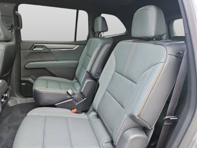 2025 GMC Acadia AT4