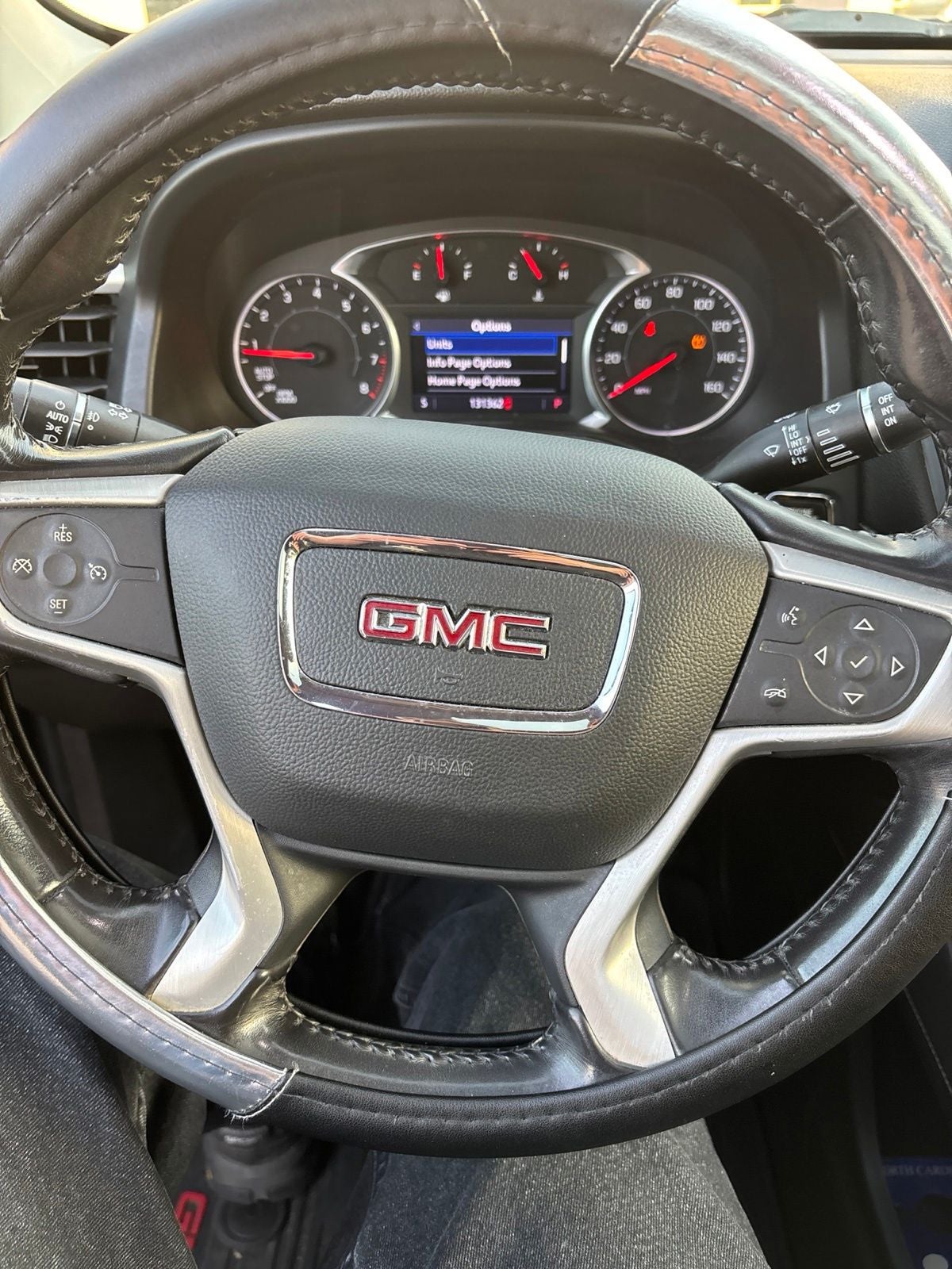 2020 GMC Acadia SLT