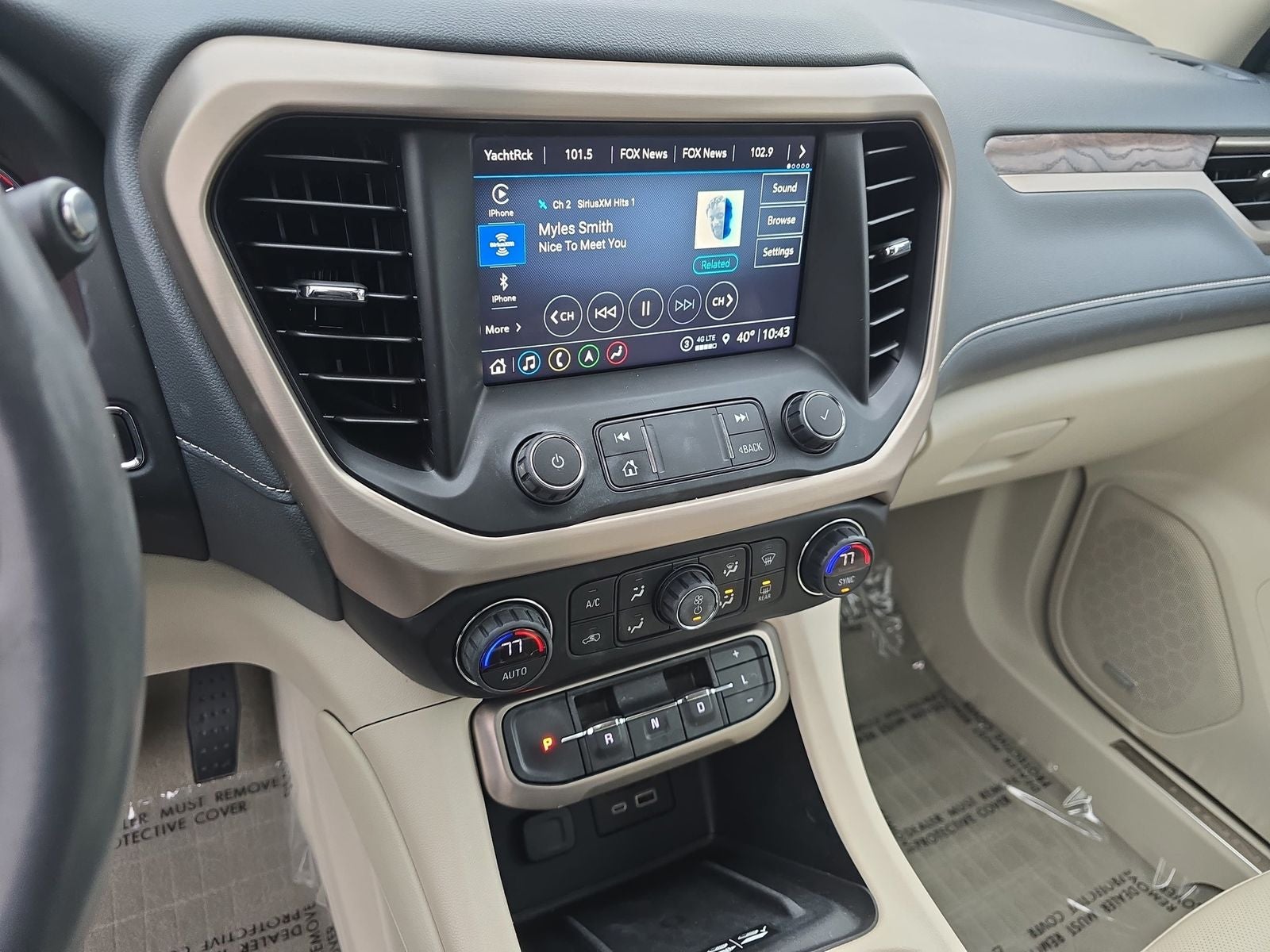 2021 GMC Acadia Denali