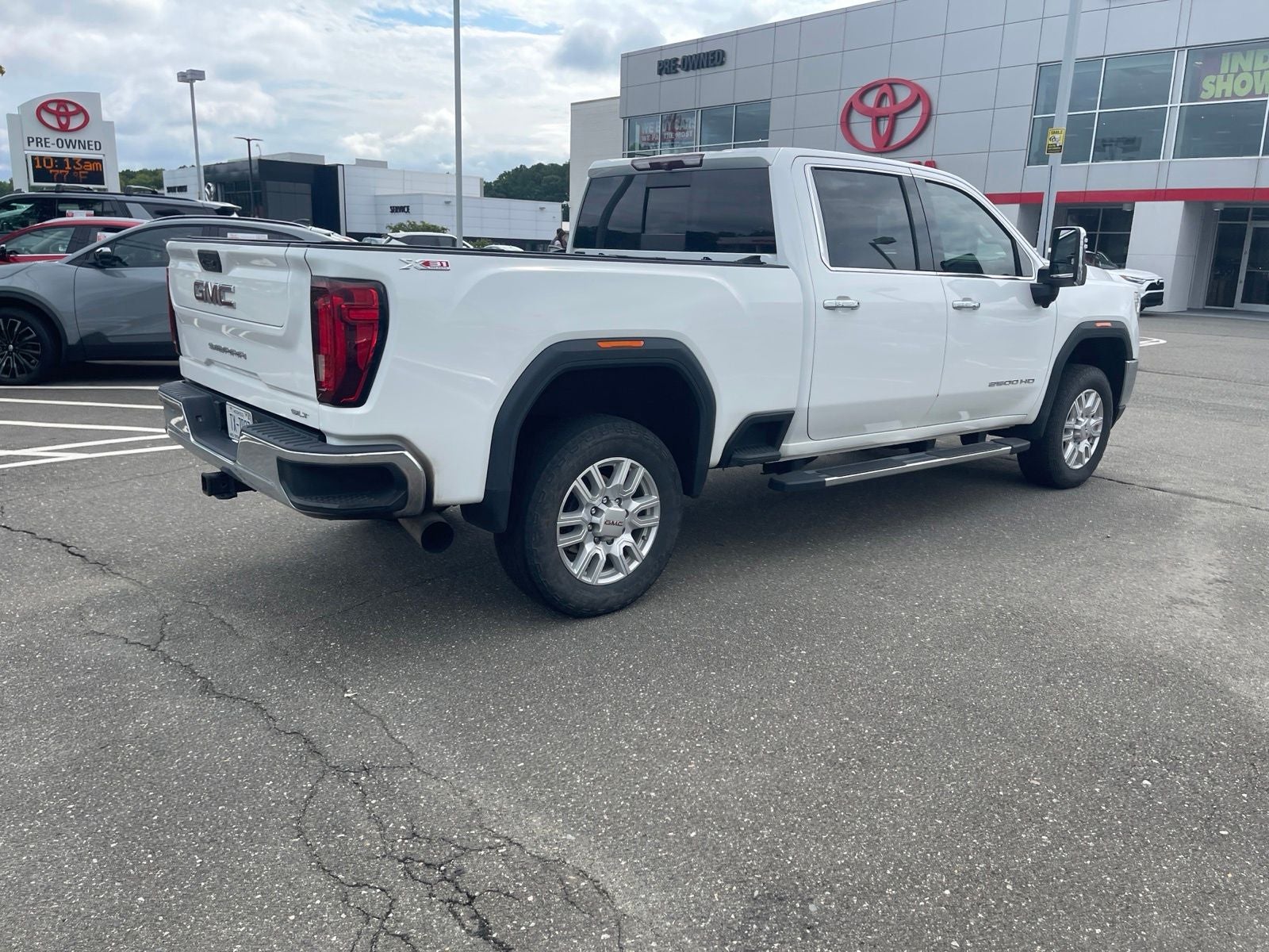 2022 GMC Sierra 2500HD SLT