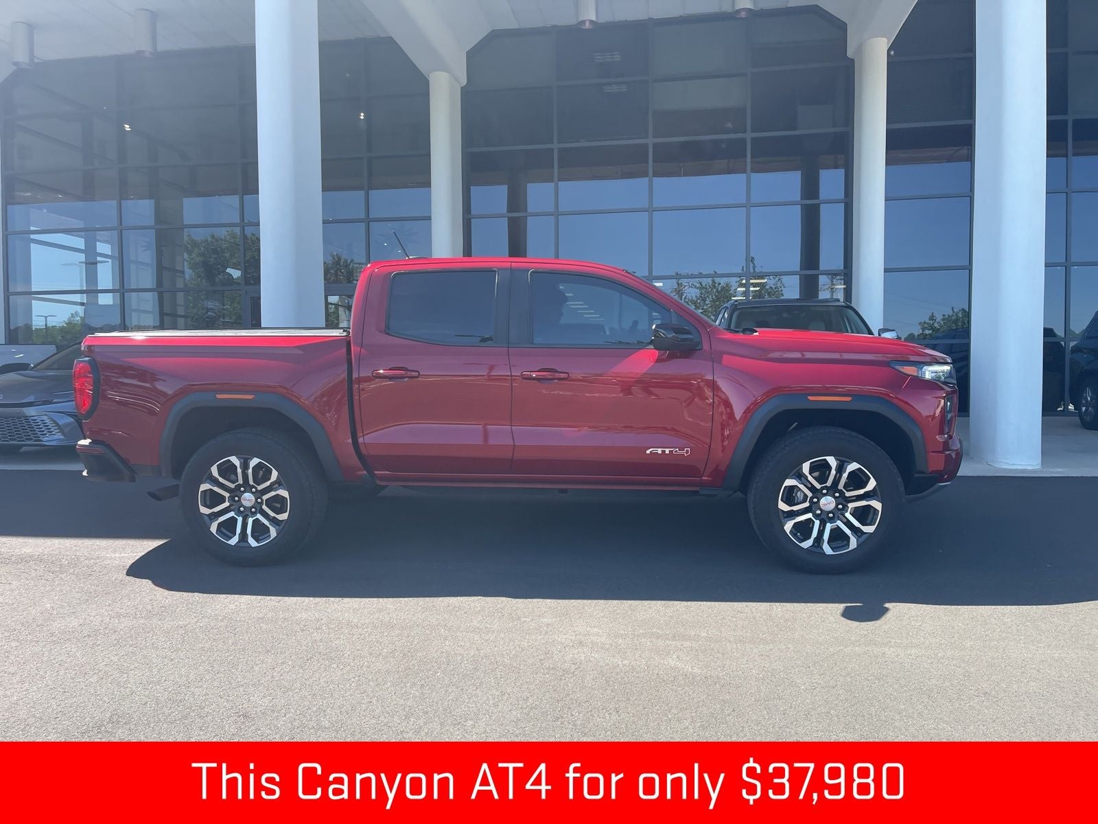 2023 GMC Canyon AT4