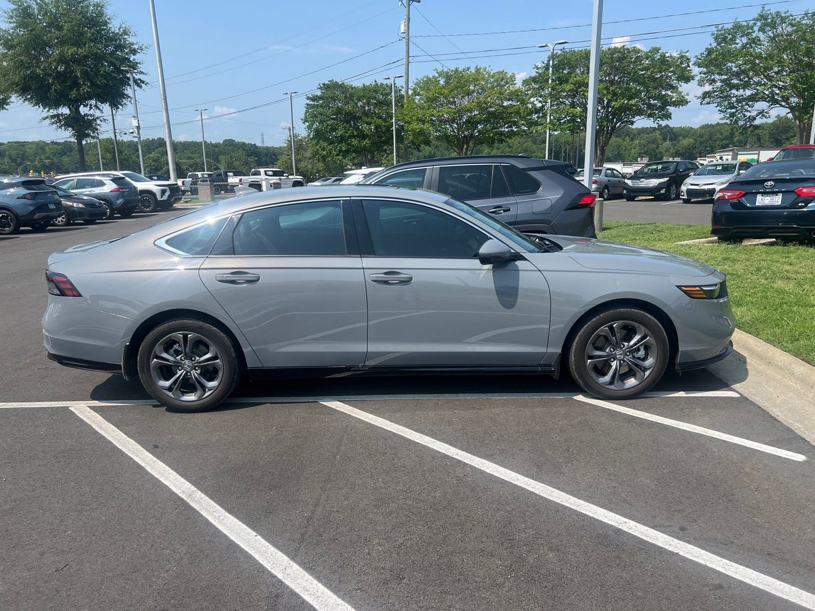 2025 Honda Accord Hybrid EX-L