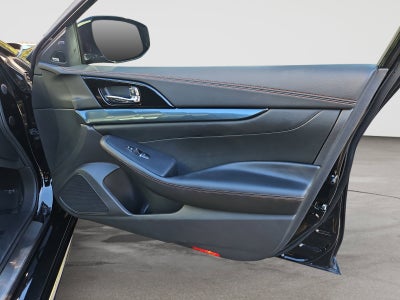 2021 Nissan Maxima SR