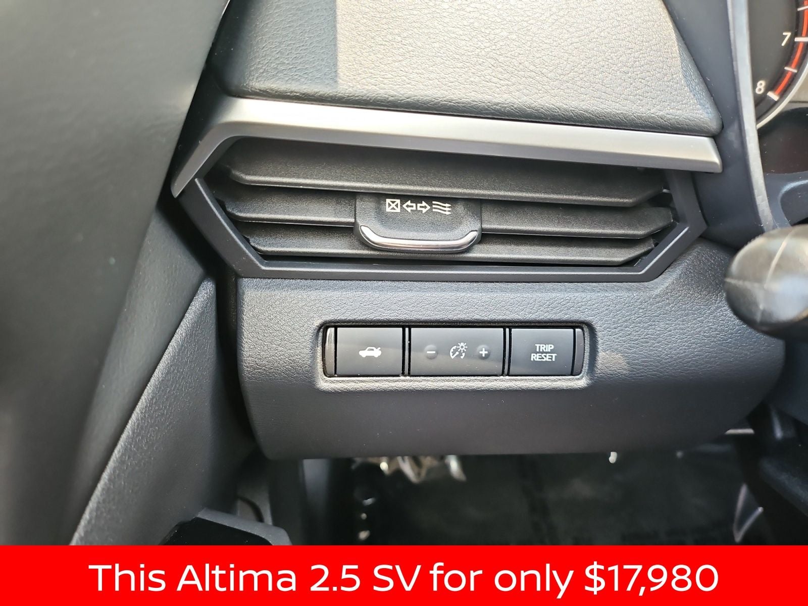 2021 Nissan Altima 2.5 SV