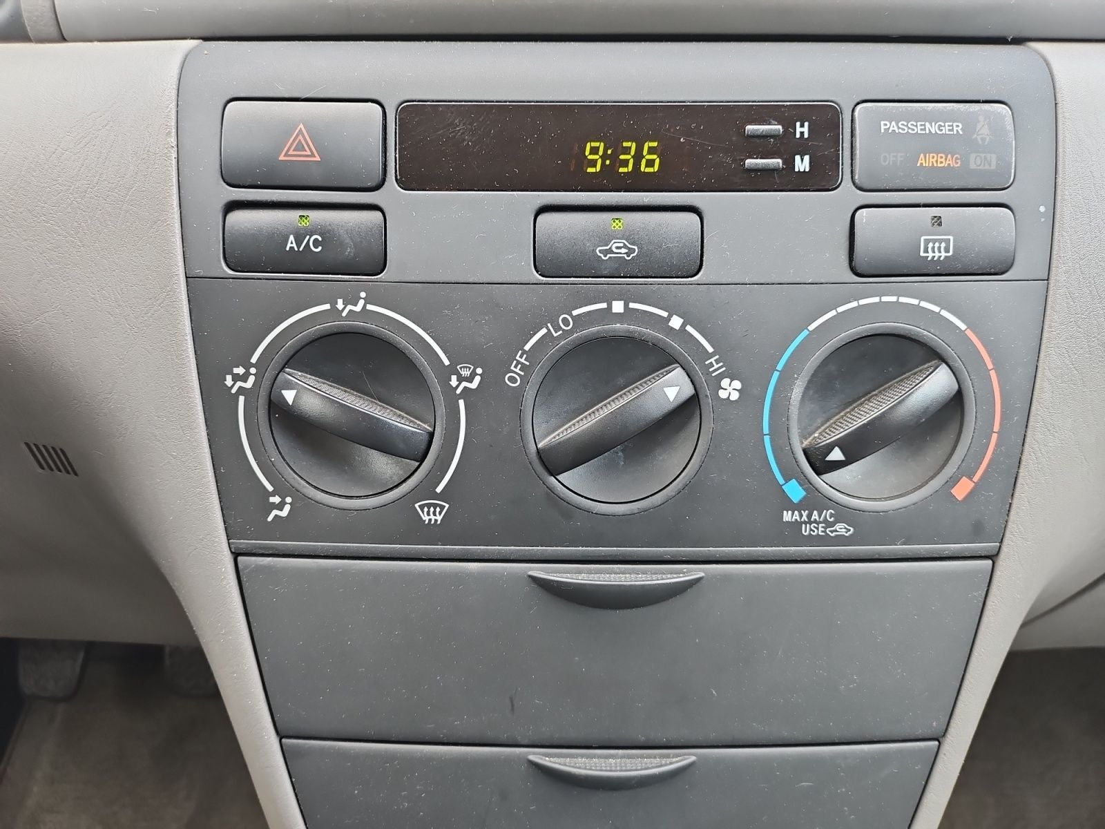 2005 Toyota Corolla CE