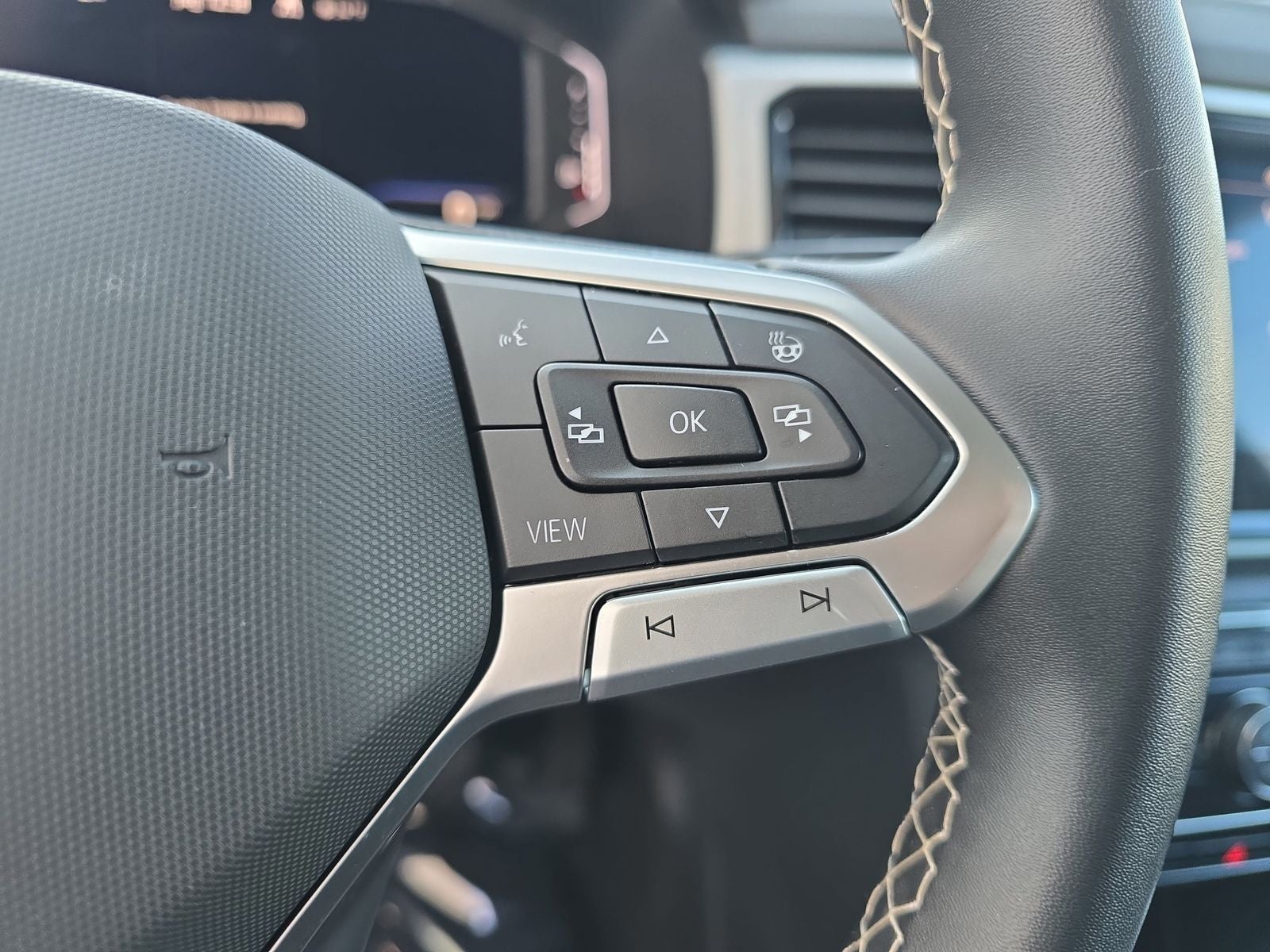 2023 Volkswagen Atlas 2.0T SEL