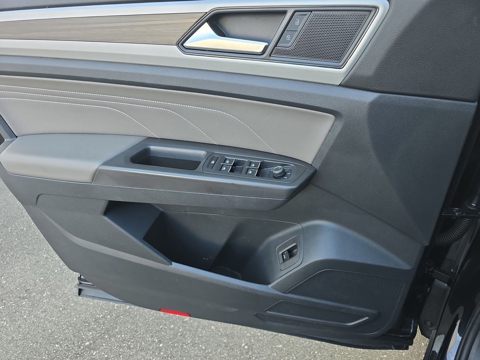 2023 Volkswagen Atlas 2.0T SEL