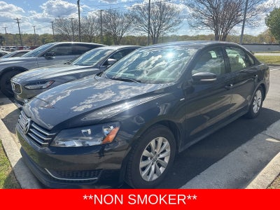 2014 Volkswagen Passat 1.8T S