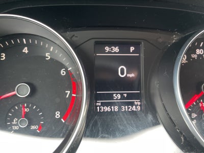 2016 Volkswagen Passat 1.8T R-Line