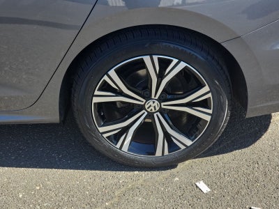 2021 Volkswagen Passat 2.0T SE