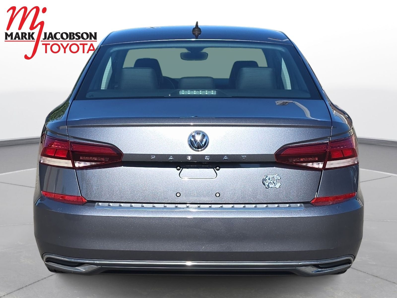 2021 Volkswagen Passat 2.0T SE