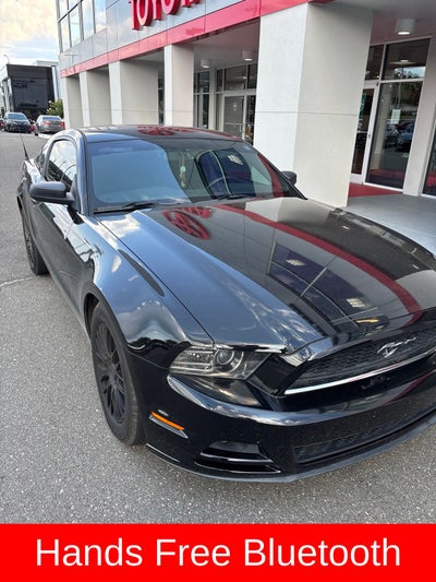 2014 Ford Mustang V6
