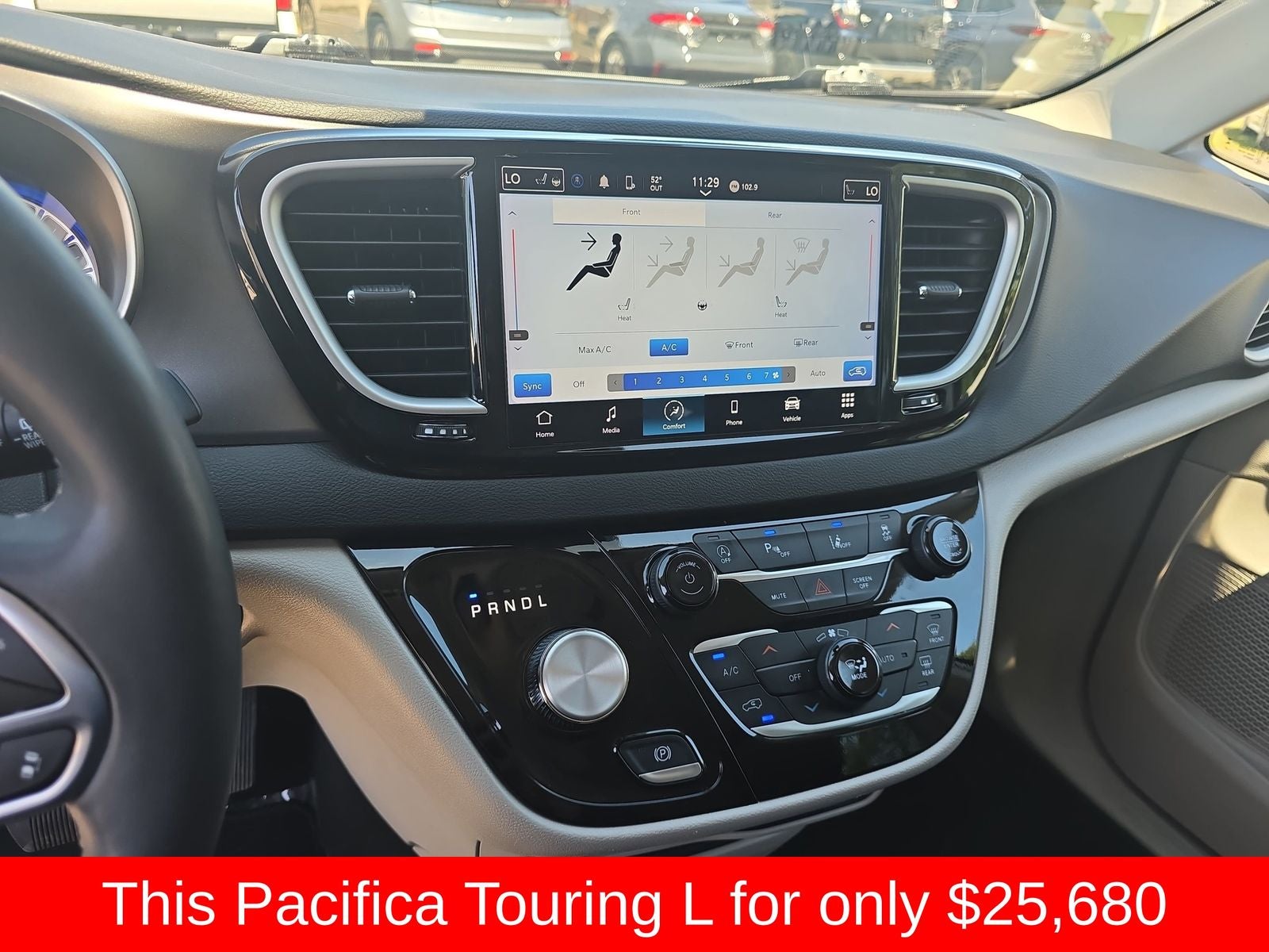 2024 Chrysler Pacifica Touring L