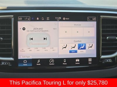 2024 Chrysler Pacifica Touring L
