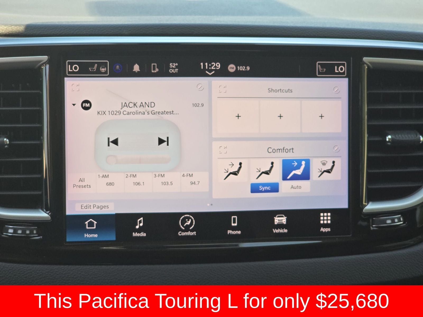 2024 Chrysler Pacifica Touring L