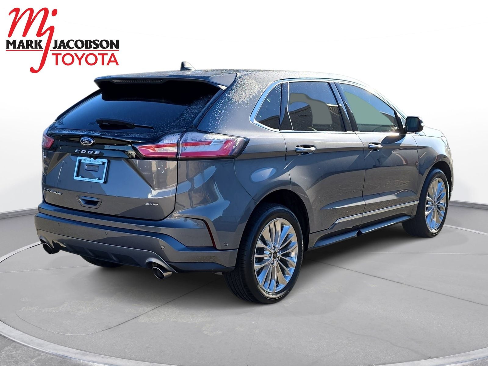 2024 Ford Edge Titanium