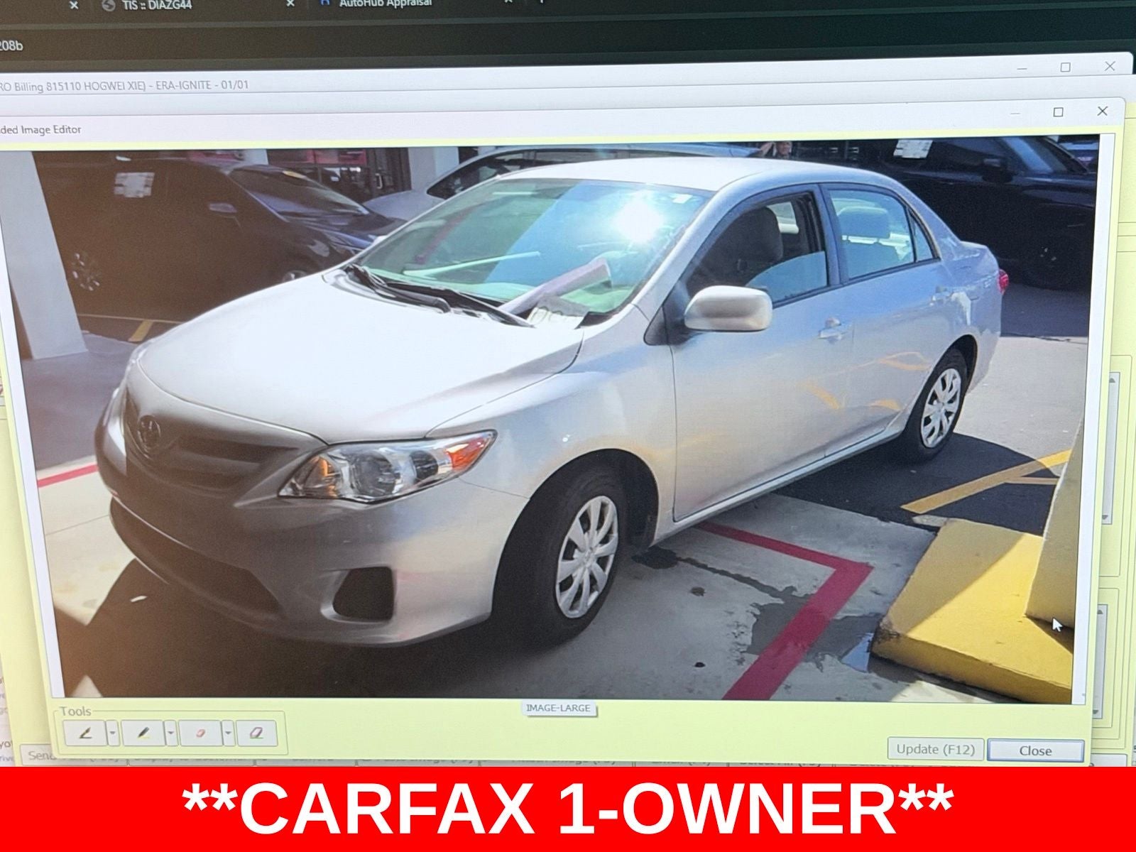 2011 Toyota Corolla LE