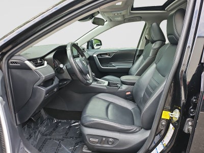 2019 Toyota RAV4 XLE Premium