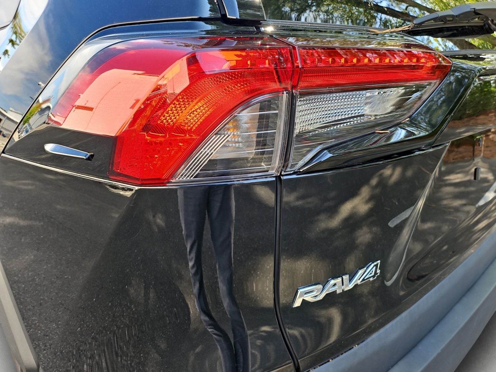 2025 Toyota RAV4 Hybrid XLE Premium