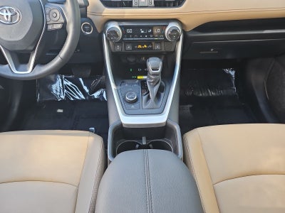 2025 Toyota RAV4 Hybrid XLE Premium