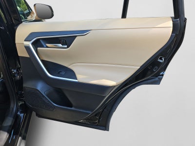2025 Toyota RAV4 Hybrid XLE Premium