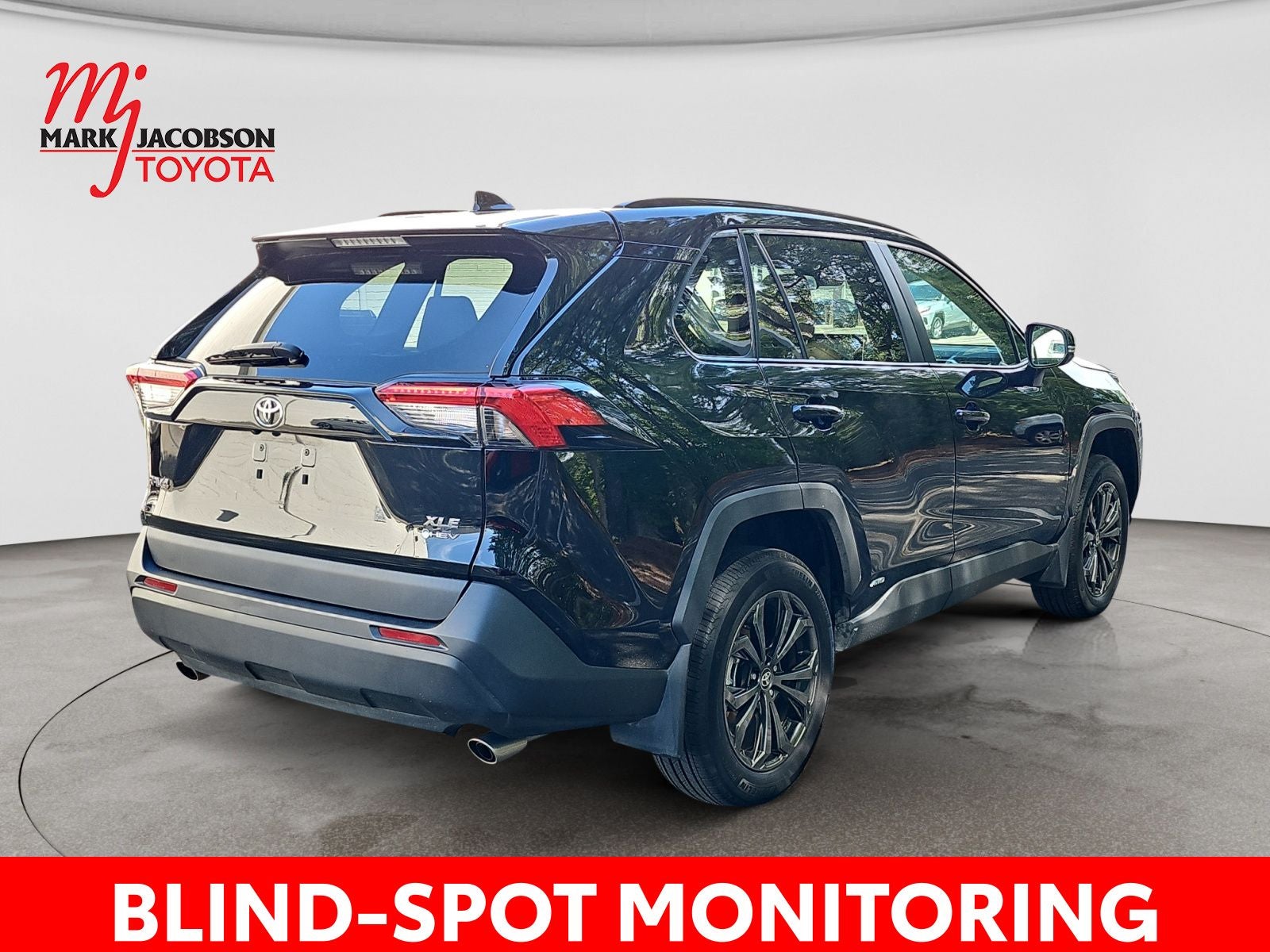 2025 Toyota RAV4 Hybrid XLE Premium