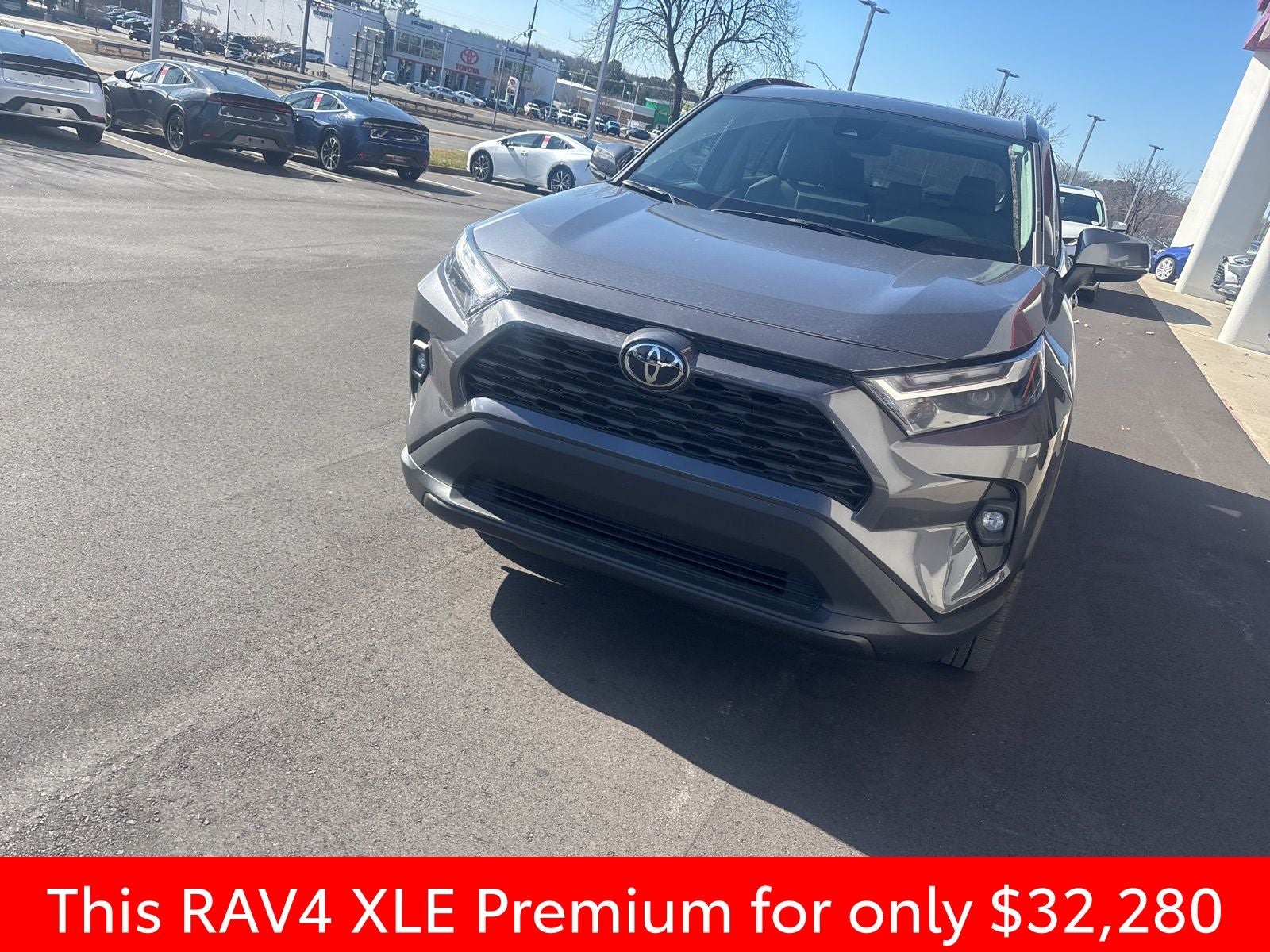 2023 Toyota RAV4 XLE Premium
