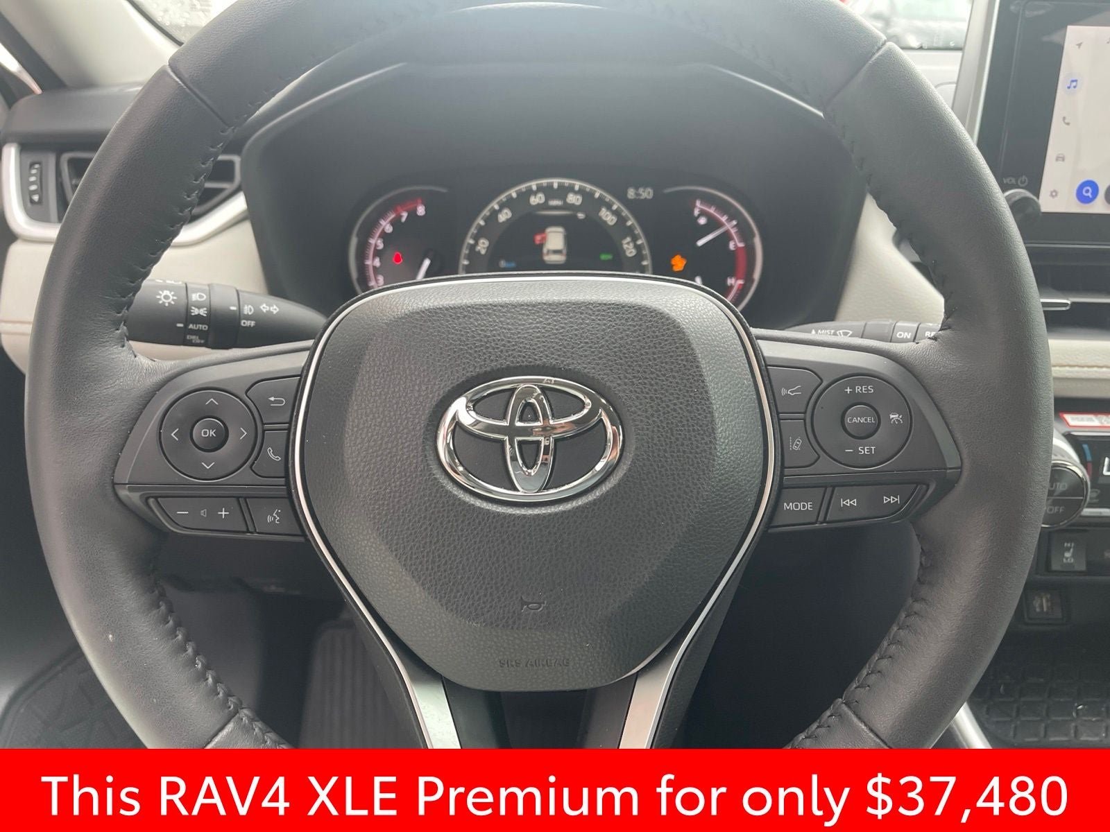 2025 Toyota RAV4 XLE Premium
