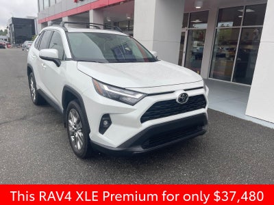2025 Toyota RAV4 XLE Premium