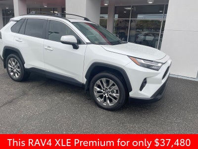 2025 Toyota RAV4 XLE Premium