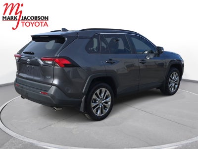 2022 Toyota RAV4 XLE Premium
