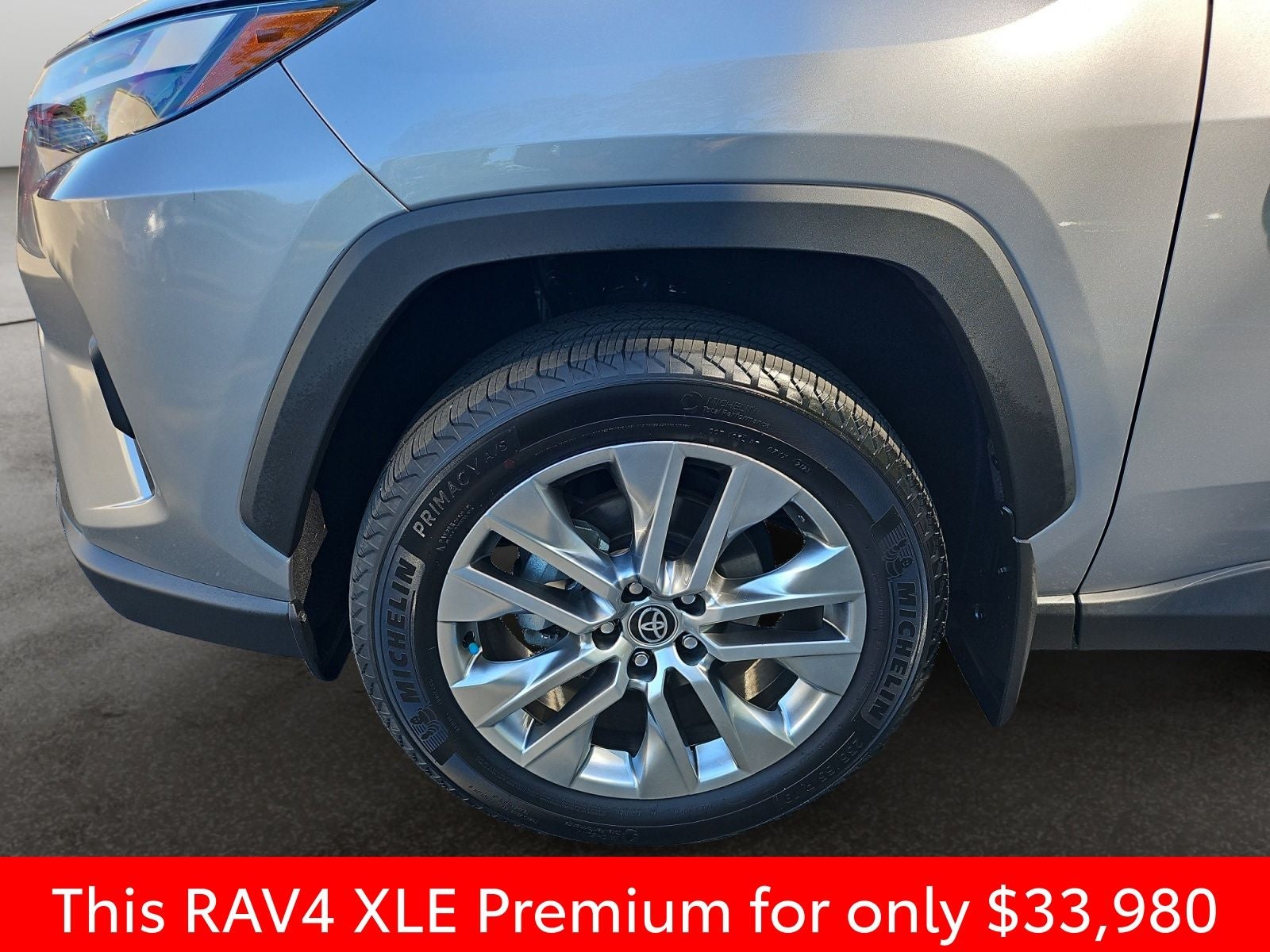 2023 Toyota RAV4 XLE Premium