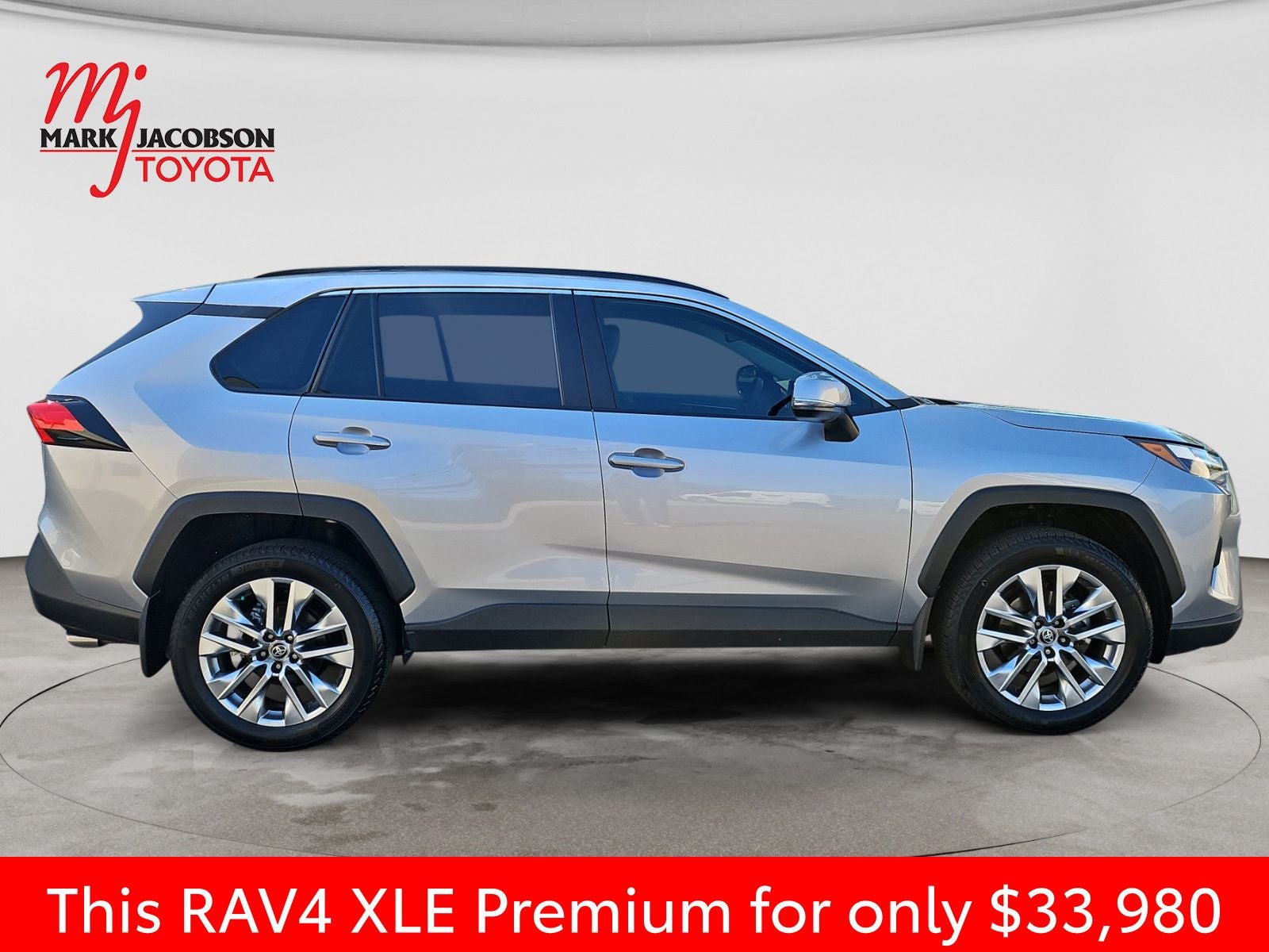 2023 Toyota RAV4 XLE Premium