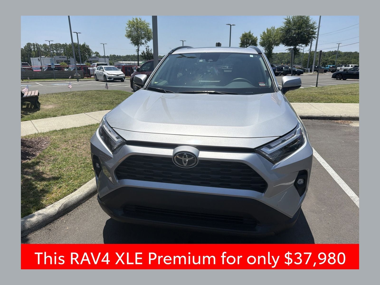 2025 Toyota RAV4 XLE Premium