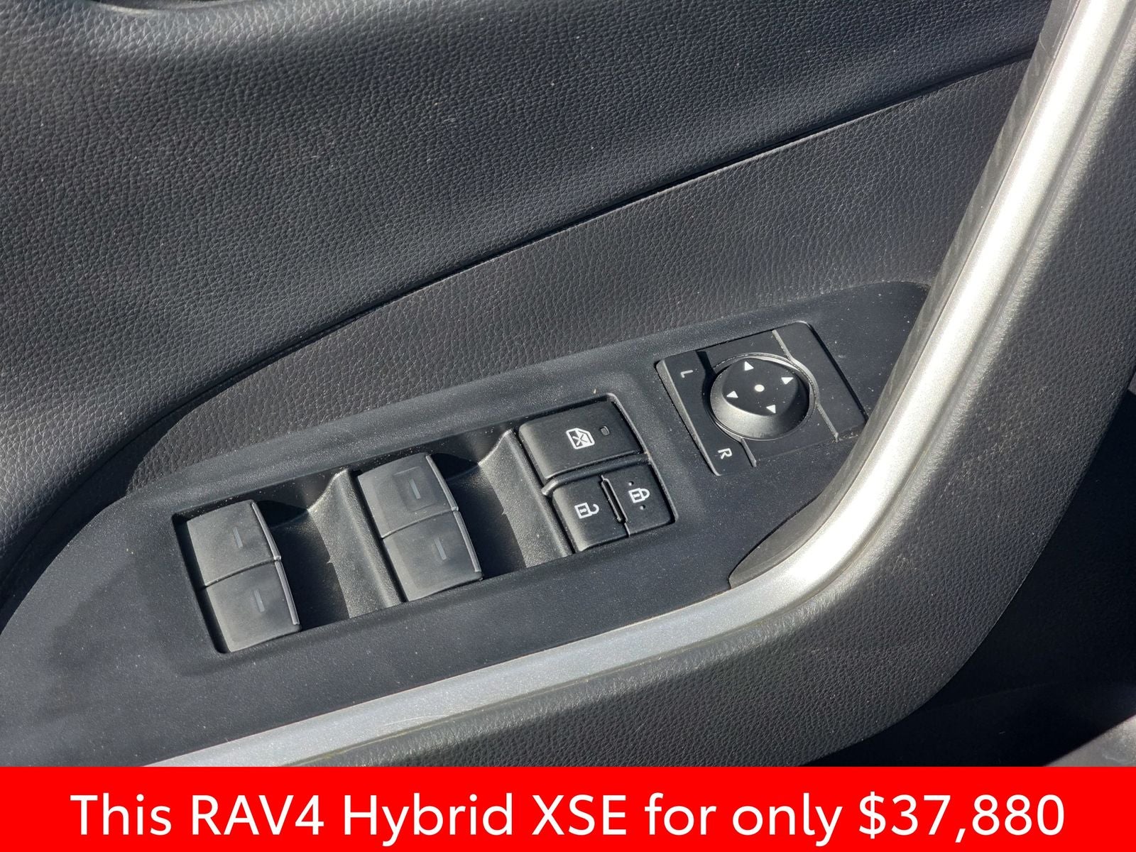 2024 Toyota RAV4 Hybrid XSE