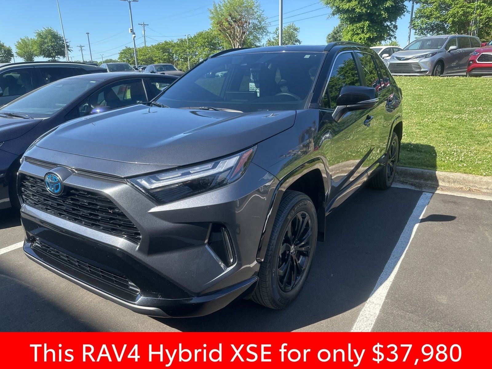 2024 Toyota RAV4 Hybrid XSE