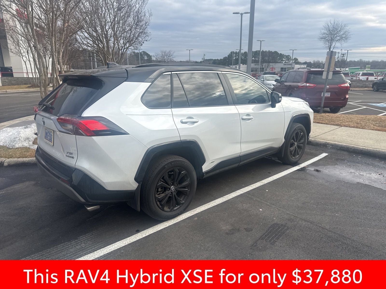 2024 Toyota RAV4 Hybrid XSE