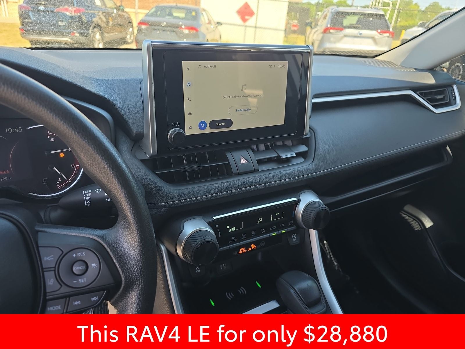 2025 Toyota RAV4 LE - Photo 25