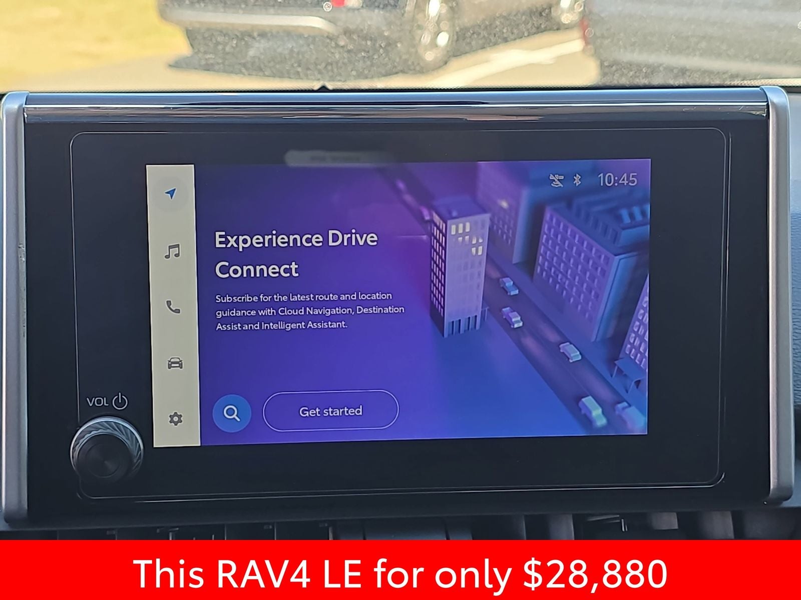 2025 Toyota RAV4 LE - Photo 28