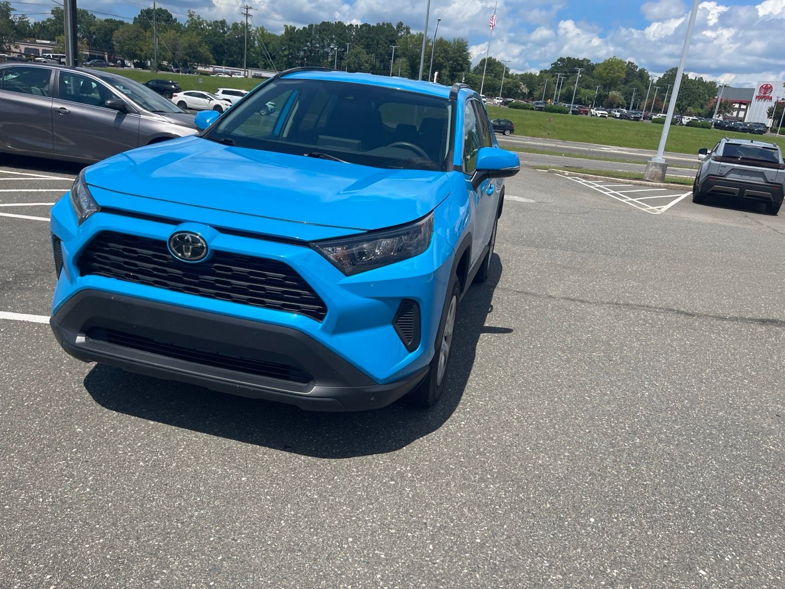 2021 Toyota RAV4 LE