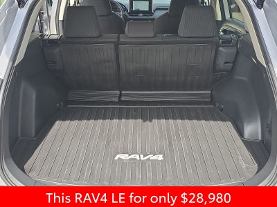 2024 Toyota RAV4 LE