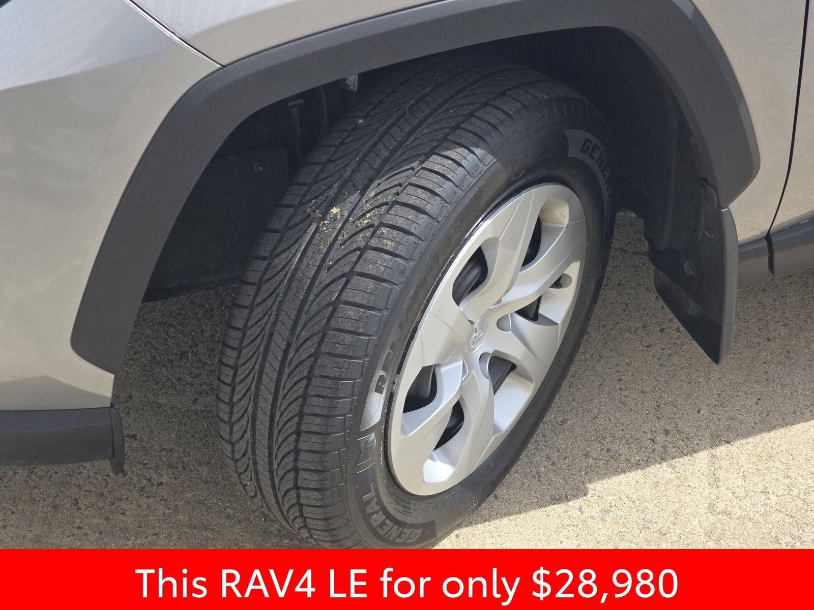 2024 Toyota RAV4 LE