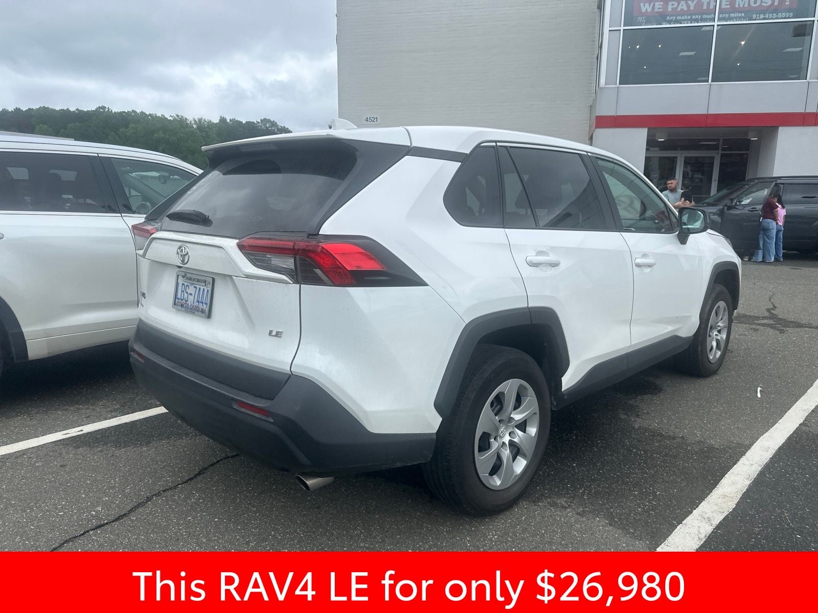 2023 Toyota RAV4 LE
