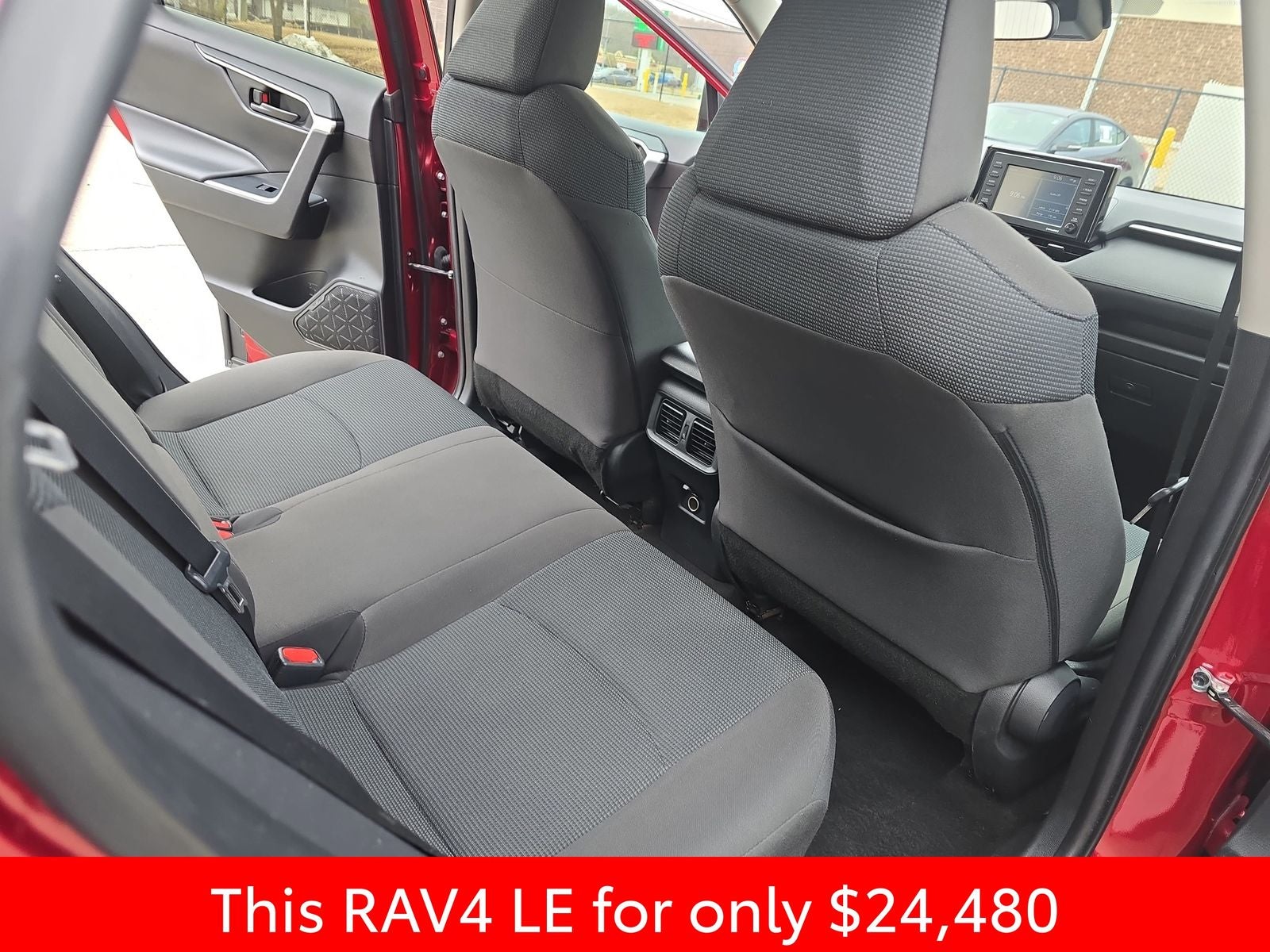 2022 Toyota RAV4 LE