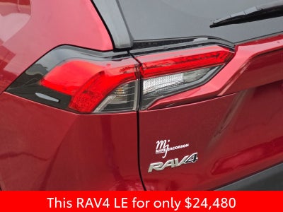 2022 Toyota RAV4 LE