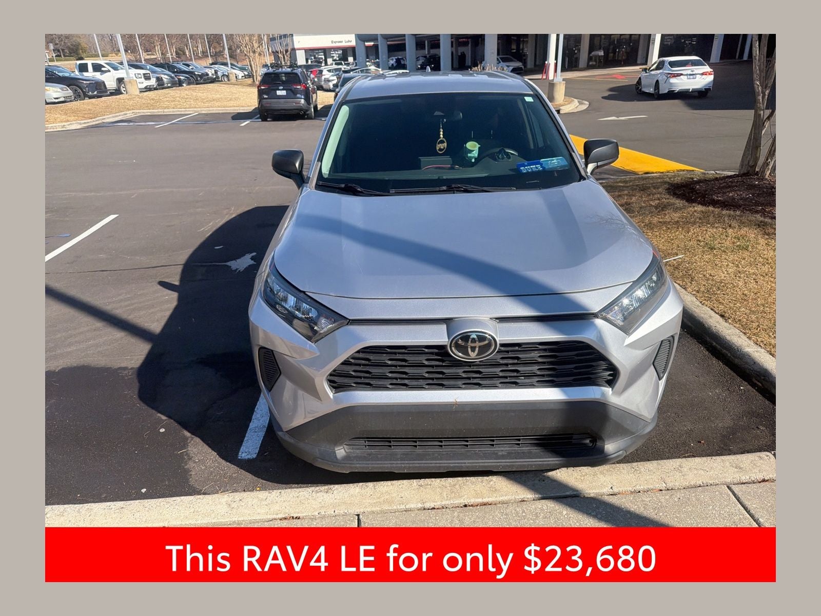 2022 Toyota RAV4 LE