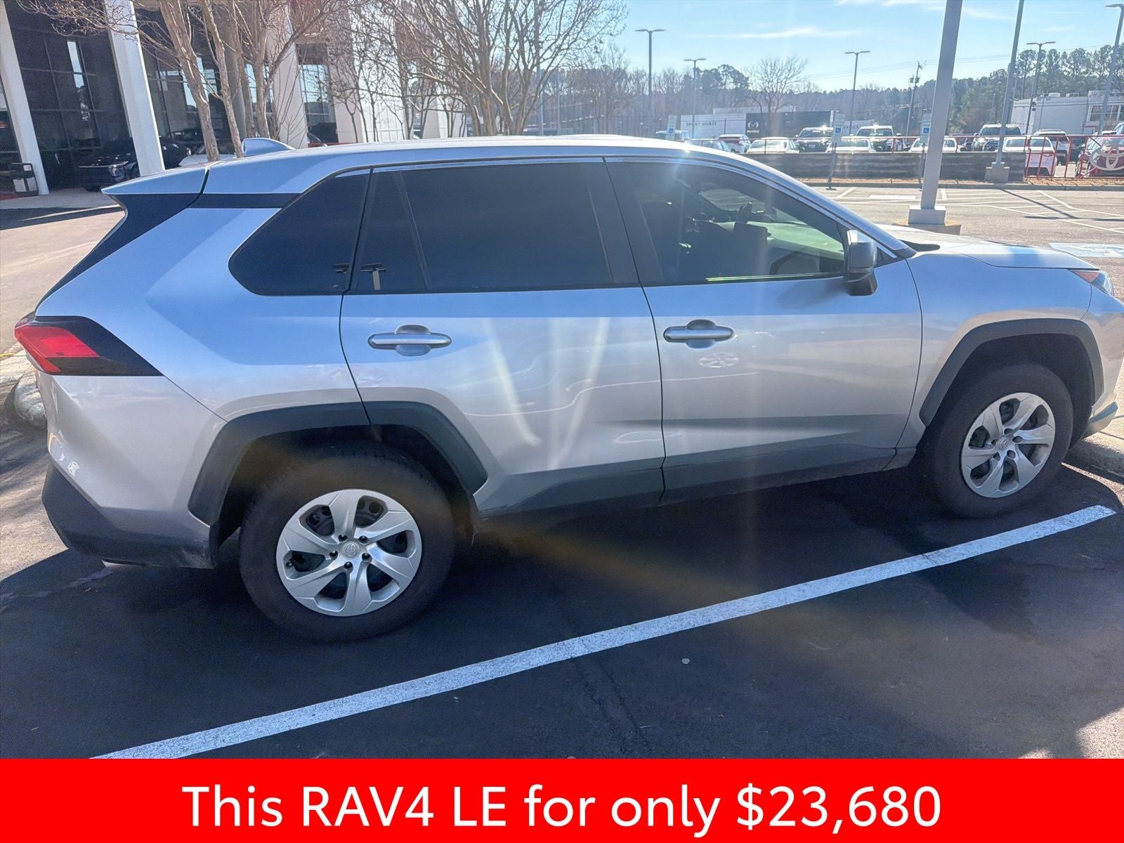 2022 Toyota RAV4 LE