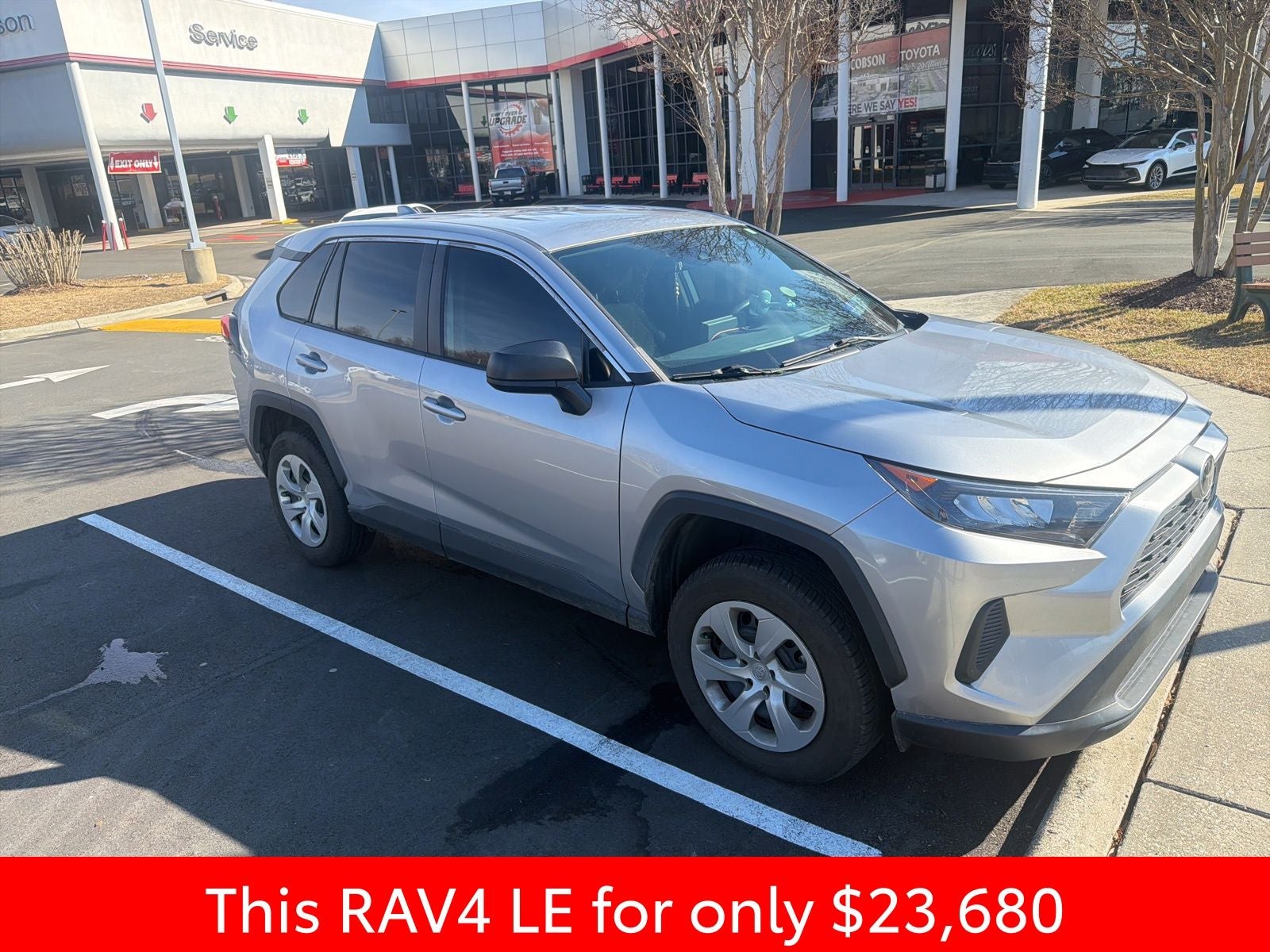 2022 Toyota RAV4 LE