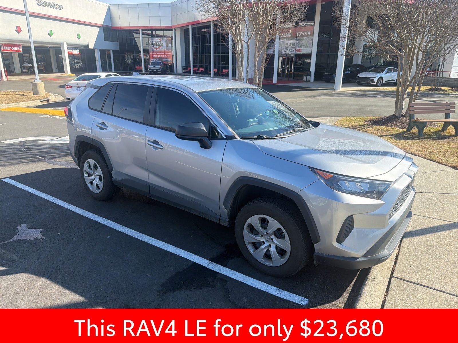 2022 Toyota RAV4 LE