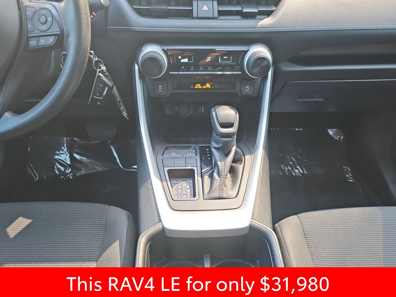 2025 Toyota RAV4 LE